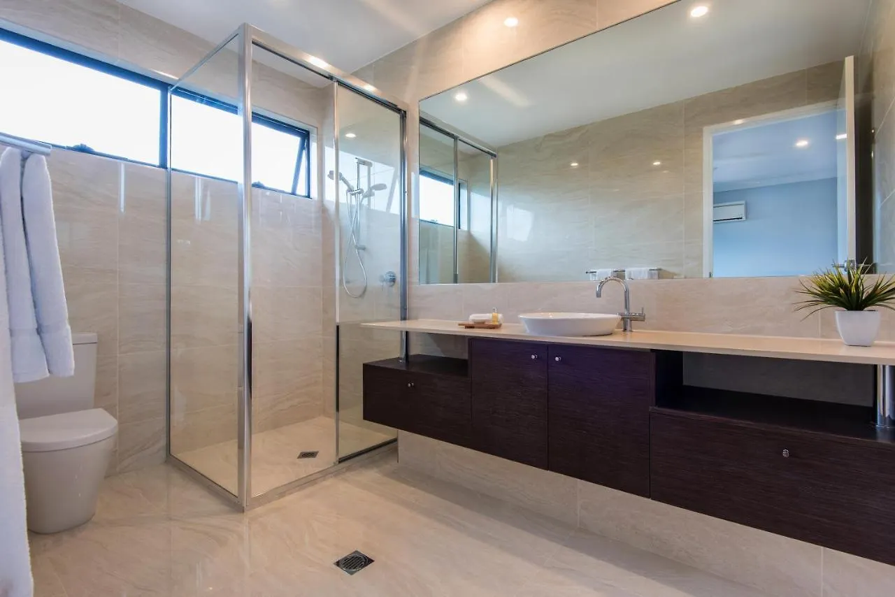 Villa Infinity On Hamilton Island By Hiha 0*,